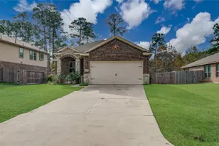 12147 La Salle River Rd, Conroe, TX 77304 - Photo 3
