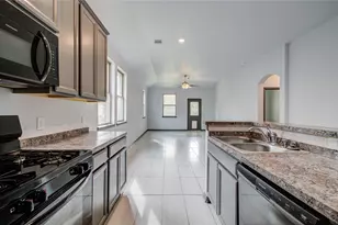 12147 La Salle River Rd, Conroe, TX 77304 - Photo 15