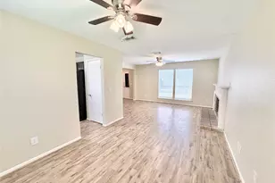 12230 Fetlock Dr, Houston, TX 77065 - Photo 7