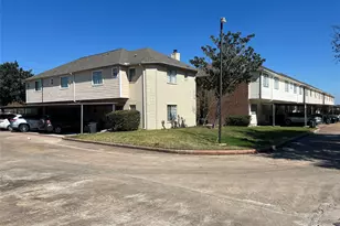 8310 Wild Rose St, Houston, TX 77083 - Photo 5