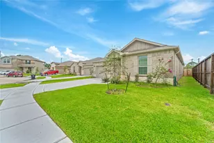 3111 Freiberger Ln, Alvin, TX 77511 - Photo 3