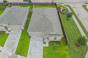 3111 Freiberger Ln, Alvin, TX 77511 - Photo 5