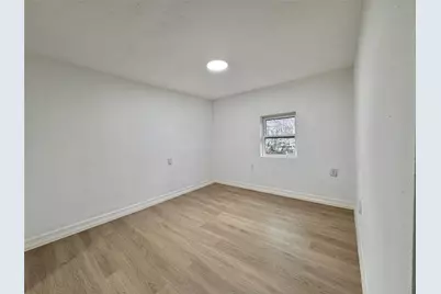 27 Norwood Street, Houston, TX 77011 - Photo 23