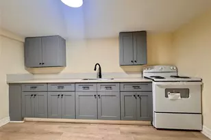 27 Norwood St, Houston, TX 77011 - Photo 13