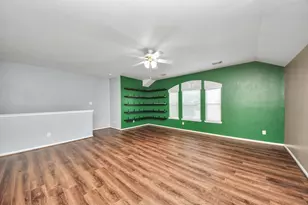 16319 Autumn Leigh Dr, Houston, TX 77083 - Photo 25