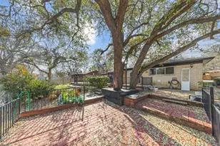 3022 Oakwood Dr, Harker Heights, TX 76548 - Photo 27