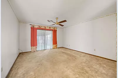 182 Lakeview 2 Road, El Campo, TX 77437 - Photo 13