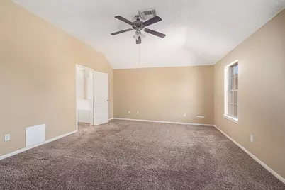 32035 Annice Lane, Pinehurst, TX 77362 - Photo 13