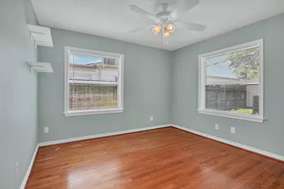 119 Barracuda Avenue, Galveston, TX 77550 - Photo 25