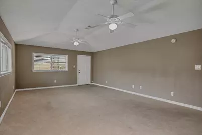119 Barracuda Avenue, Galveston, TX 77550 - Photo 13