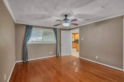119 Barracuda Avenue, Galveston, TX 77550 - Photo 15