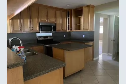 119 Barracuda Avenue, Galveston, TX 77550 - Photo 3