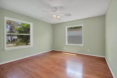 119 Barracuda Avenue, Galveston, TX 77550 - Photo 23