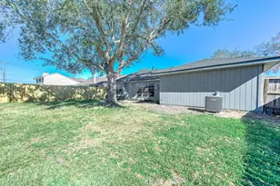 2118 Pepperglen Ct, Missouri City, TX 77489 - Photo 23