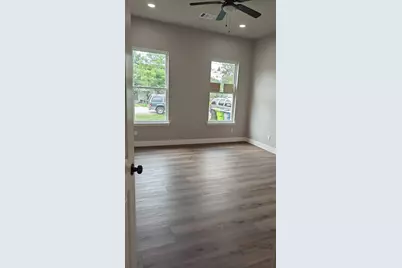 504 Center Street, Richmond, TX 77469 - Photo 17