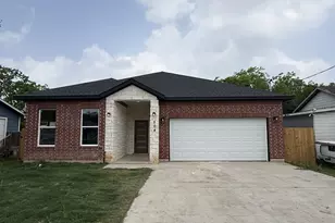 504 Center St, Richmond, TX 77469 - Photo 1