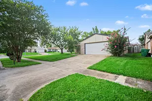6713 Tara Dr, Richmond, TX 77469 - Photo 3