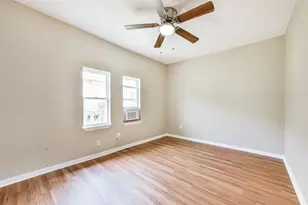 7615 Ave E, Houston, TX 77012 - Photo 9