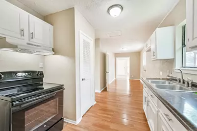 7615 Avenue E, Houston, TX 77012 - Photo 13