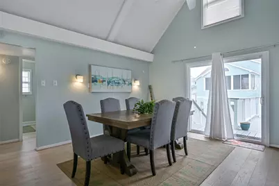 16904 Beachcomber Drive, Galveston, TX 77554 - Photo 9