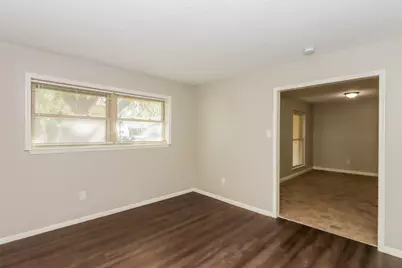 2104 Yorktown Court S, League City, TX 77573 - Photo 7