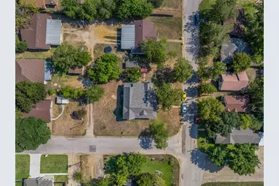 610 W Davis Street, Hearne, TX 77859 - Photo 21