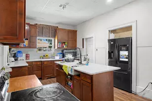 610 W Davis St, Hearne, TX 77859 - Photo 17