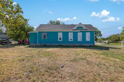 610 W Davis Street, Hearne, TX 77859 - Photo 5
