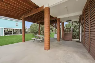 3819 Las Palmas St, Galveston, TX 77554 - Photo 25