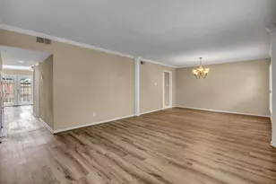 1659 W Sam Houston Pkwy S, Houston, TX 77042 - Photo 5