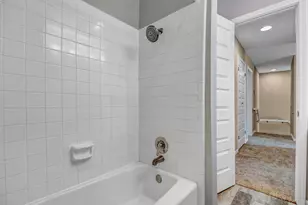 1659 W Sam Houston Pkwy S, Houston, TX 77042 - Photo 33