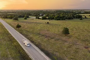 8 Round Top Farms Dr, Round Top, TX 78954 - Photo 1