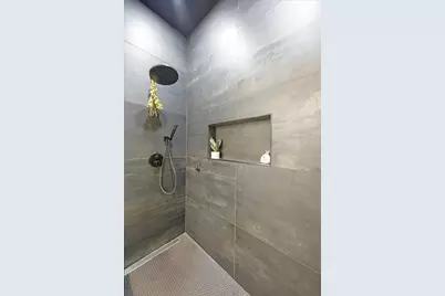 915 Franklin Street #2F, Houston, TX 77002 - Photo 17