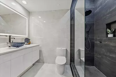 915 Franklin Street #2F, Houston, TX 77002 - Photo 15