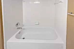 1263 W 17th St, Houston, TX 77008 - Photo 17