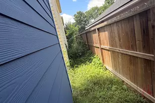 4619 Maggie St, Houston, TX 77051 - Photo 9