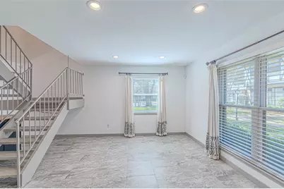 10010 Knoboak Drive #33, Houston, TX 77080 - Photo 13