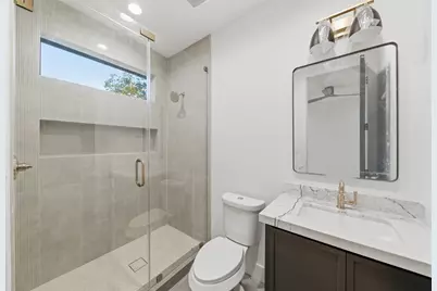 2023 Viking Dr Drive, Houston, TX 77018 - Photo 37