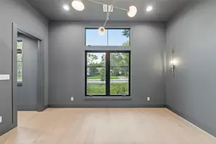 2023 Viking Dr Dr, Houston, TX 77018 - Photo 7