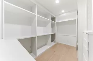 2023 Viking Dr Dr, Houston, TX 77018 - Photo 33