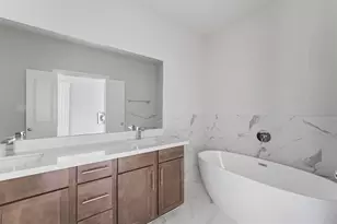 5914 Haring Ln, Houston, TX 77091 - Photo 9