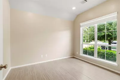 2110 Cinnamon Teal Circle, Brookshire, TX 77423 - Photo 5