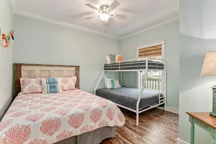 977 Clara St, Crystal Beach, TX 77650 - Photo 17