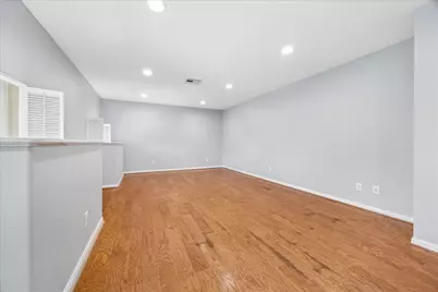 7447 Cambridge Street #32, Houston, TX 77054 - Photo 25