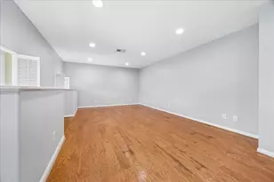 7447 Cambridge St, Houston, TX 77054 - Photo 25