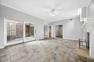 7447 Cambridge St, Houston, TX 77054 - Photo 11