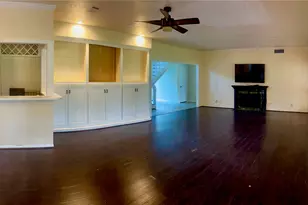 26 Cherry Hill Dr, Conroe, TX 77304 - Photo 11