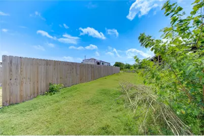936 13th Street, Dickinson, TX 77539 - Photo 15