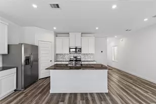 10202 Penryn Forest Trl Trail, Houston, TX 77051 - Photo 5