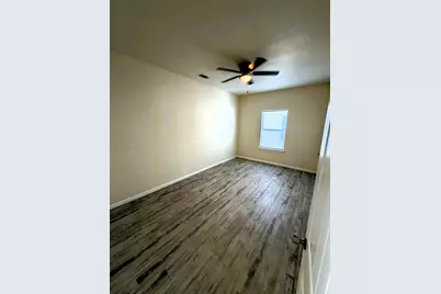 18 Edgewater, Bayou Vista, TX 77563 - Photo 7